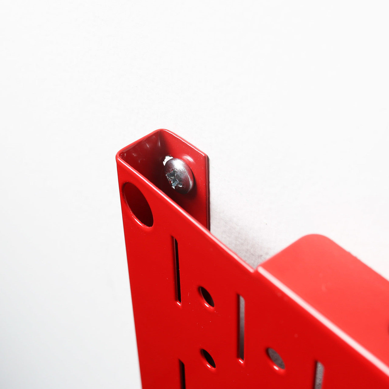 Easily Installed Pegboard